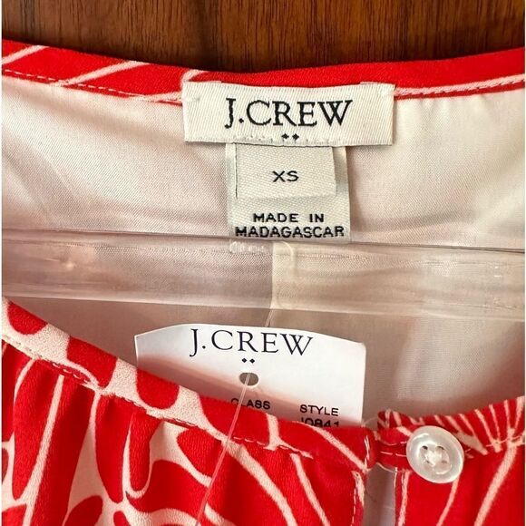 J. Crew Sunburst Flowers Flutter Sleeve Shift Dress - Picture 5 of 9